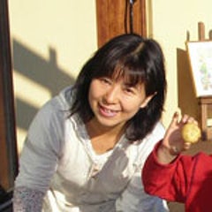 えほん文庫主宰　大村由実のプロフィール