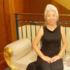 年齢を重ねるたびにキレイになりたい　まゆみ先生のプロフィール