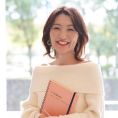 平ひかり｜家庭できる"最幸"子育て法「ペアレントトレーニング×潜在意識」で凸凹キッズの個育てもママ自身の夢も叶えるのプロフィール