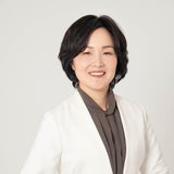 神社風土史家・ビジネスコーチ・作家 大杉日香理