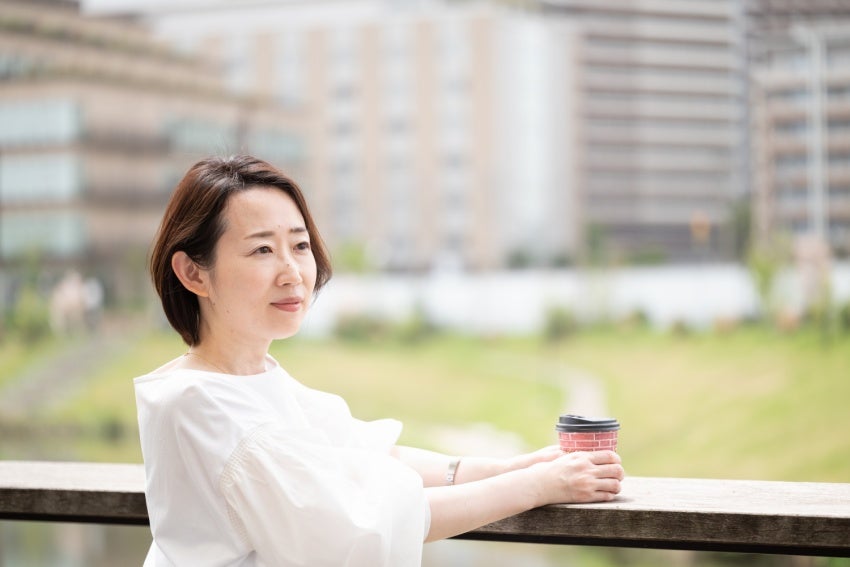 TOLKNING トルクニング 仕切り 三つ折り式 TOLKNING トルクニング プーフ 収納付き, ハンドメイド 籐 - IKEA