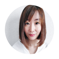 愛着障害、恋愛依存克服専門│心理カウンセラー横山ゆかのプロフィール