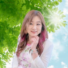 心と身体を整える東洋占術セラピストのうちいまきこです。のプロフィール