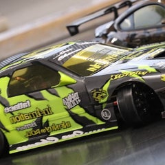 SLIDERのプロフィール