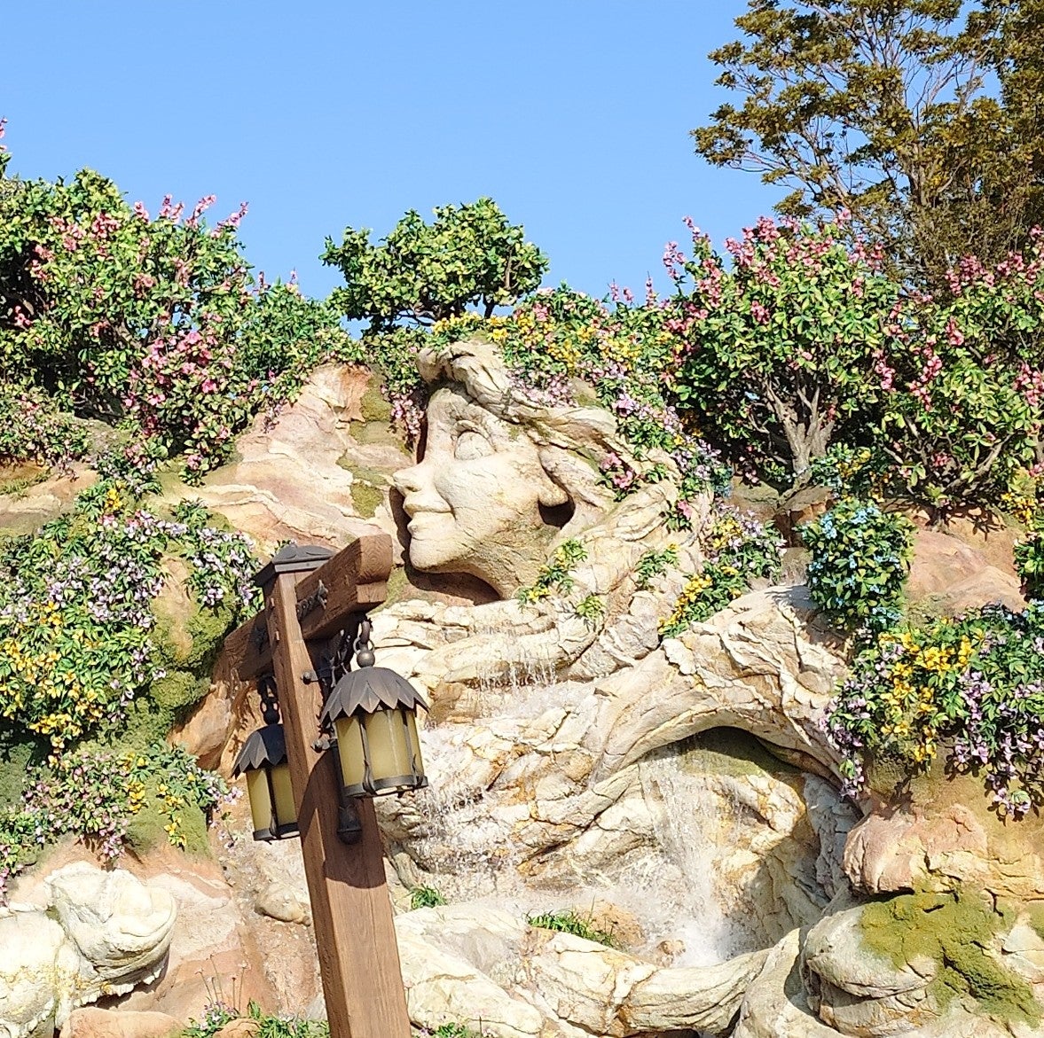 悩む！ビビディバビディブティック | たまのディズニーブログ