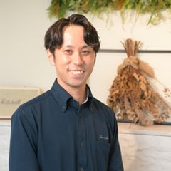 服部雄策のプロフィール