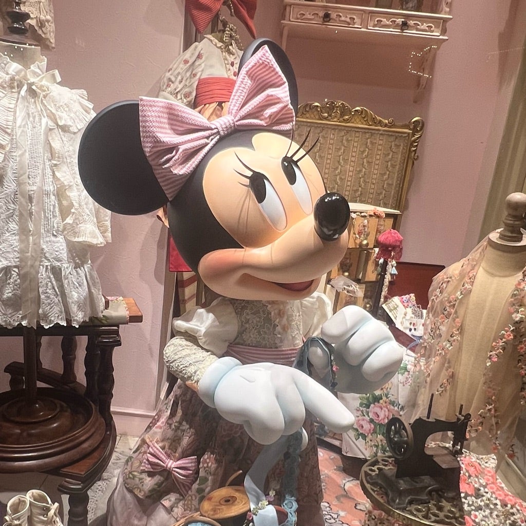 銀座本店』にはまだありました♡フェイラー×九谷焼 | アラフィフ