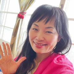 ヒーラー・心理カウンセラー たかしばゆかのプロフィール