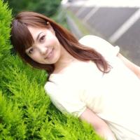 春山あこ