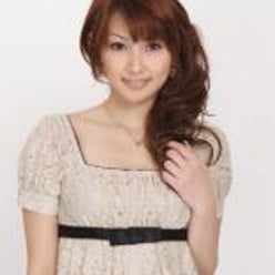 横山晴奈さんのプロフィールページ